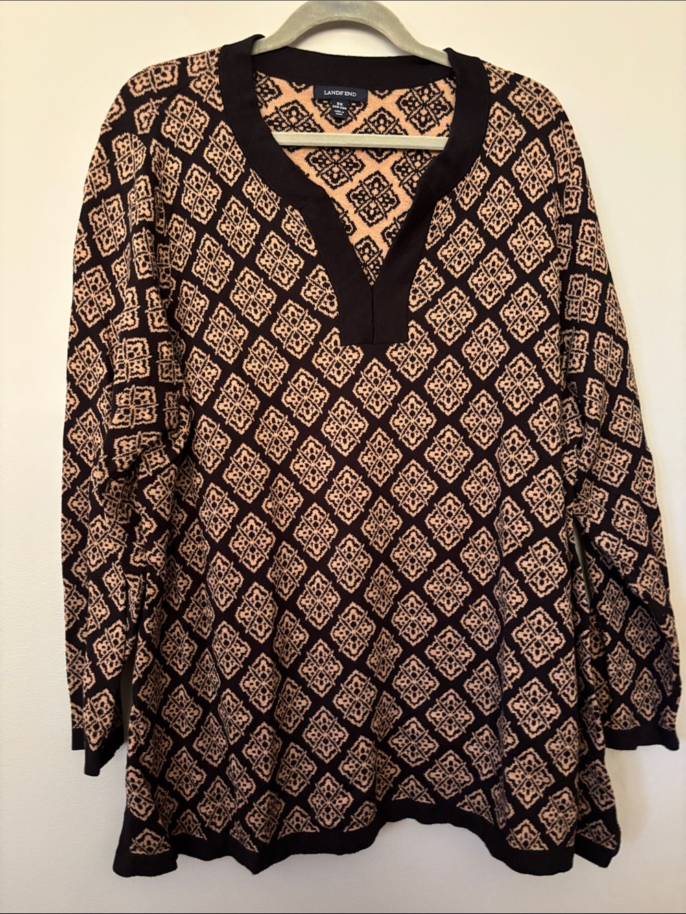 Lands' End Black and Beige Geometric V-Neck Sweater Tunic